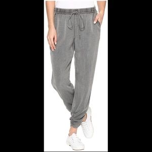 SPLENDID Wilder Side Rushed Pant Jogger